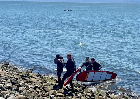 Alameda: Sinking boat casts four men into the bay leaving one dead